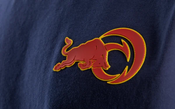 BULL TEE