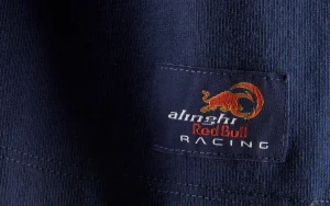 BULL TEE
