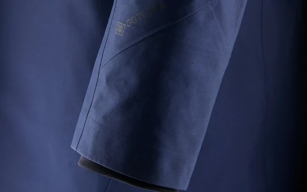 RACE GORE TEX COAT