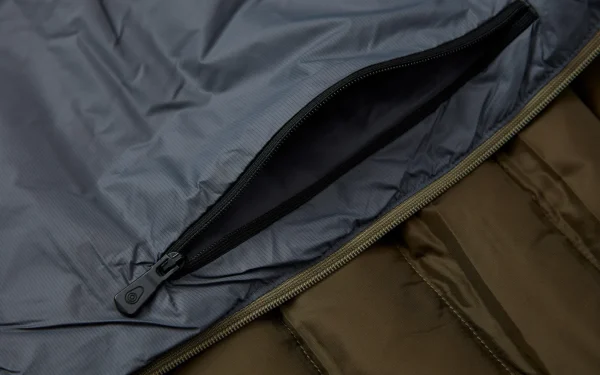SPRAY DOWN VEST