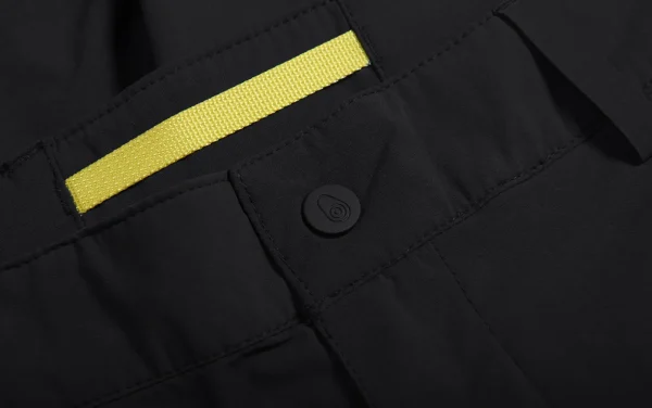 SPRAY STRETCH SHORTS