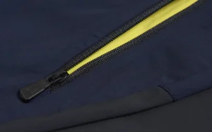 SPRAY STRETCH SHORTS