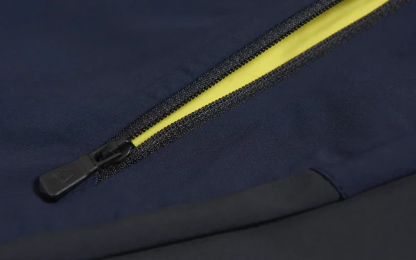 SPRAY STRETCH SHORTS