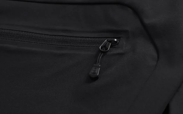 SPRAY T8 SHORTS