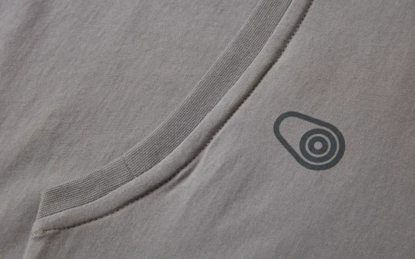 SWISS LS TEE