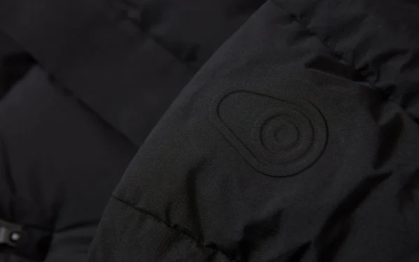 W RACE EDITION DOWN COAT