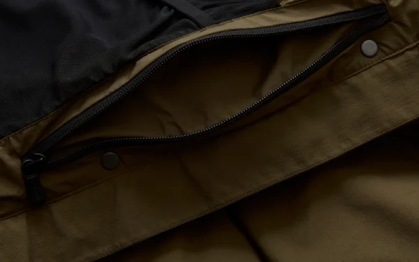 W RACE EDITION DOWN COAT