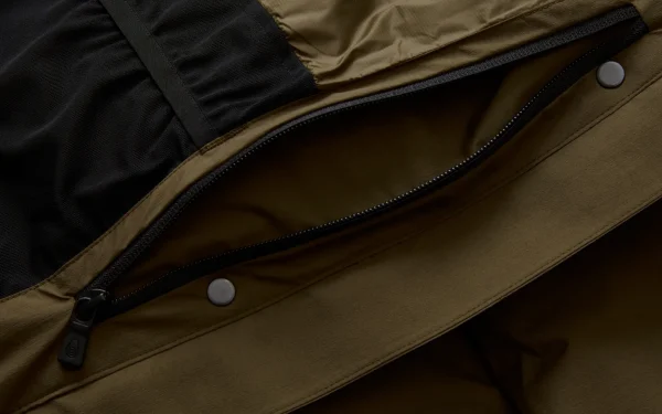 W RACE EDITION DOWN PARKA