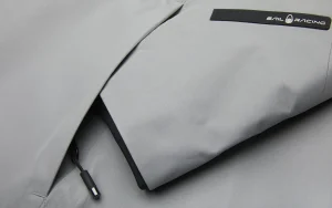 W RACE GORE TEX COAT