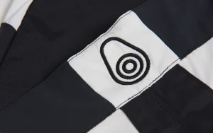 W SPRAY TECH SHORTS