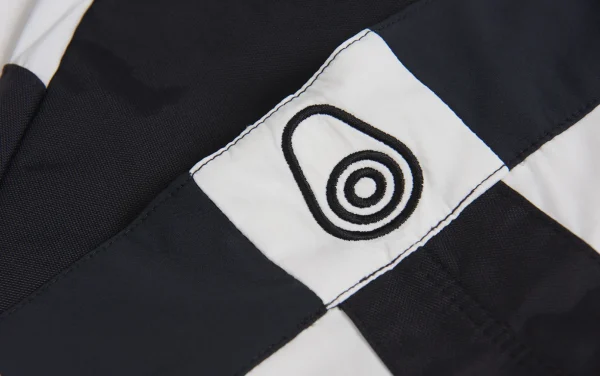 W SPRAY TECH SHORTS